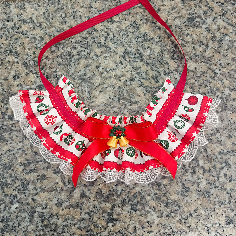 Christmas choker